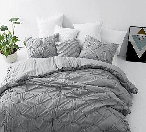 Byourbed BYB Textured Waves Queen Comforter - Supersoft Gray