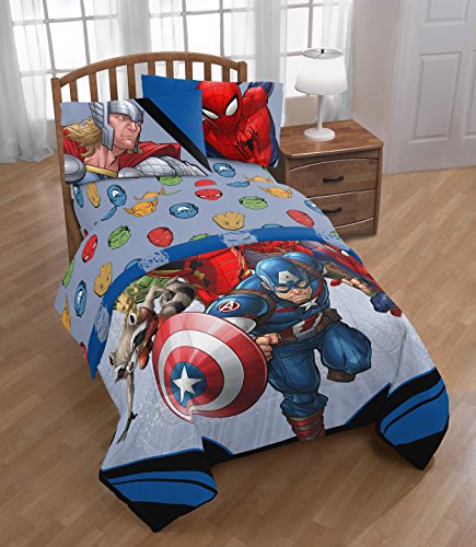 Marvel's Avengers 'Fight Club' Full/Twin Comforter with Full Sheet Set