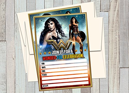 12 Wonder Woman The Movie Birthday Invitations (12 5x7in Cards, 12 Matching White envelopes)