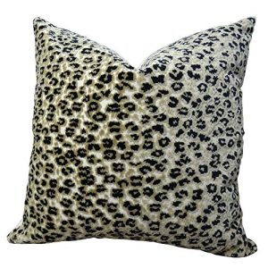 Plutus Cheetah Handmade Throw Pillow, (Double sided 20 x 30 Queen)